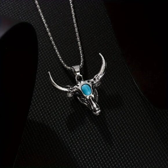 🏺 Men's Retro Bull Head Turquoise Necklace 🏺 - Picture 2 of 5